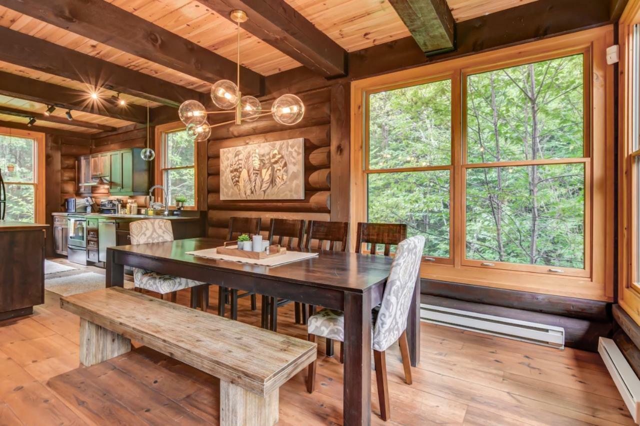 Chic Log Chalet With Hot Tub - Mont-Tremblant North Side By Reserver.Ca Lac-Superieur 外观 照片