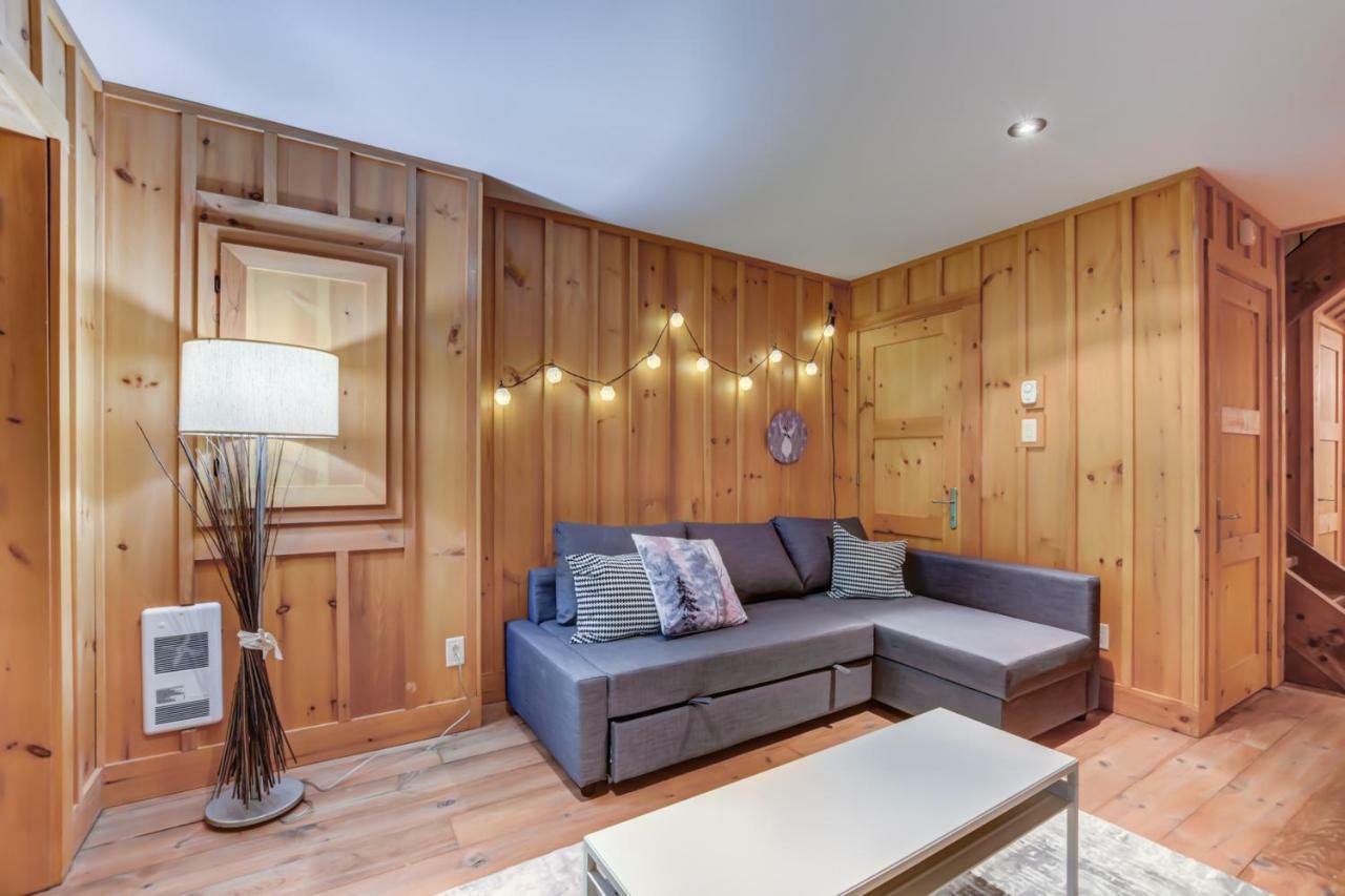 Chic Log Chalet With Hot Tub - Mont-Tremblant North Side By Reserver.Ca Lac-Superieur 外观 照片